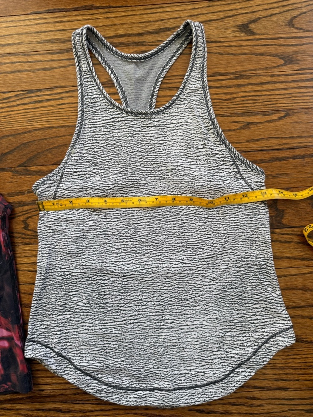 LULULEMON Tank - Picture 3 of 7